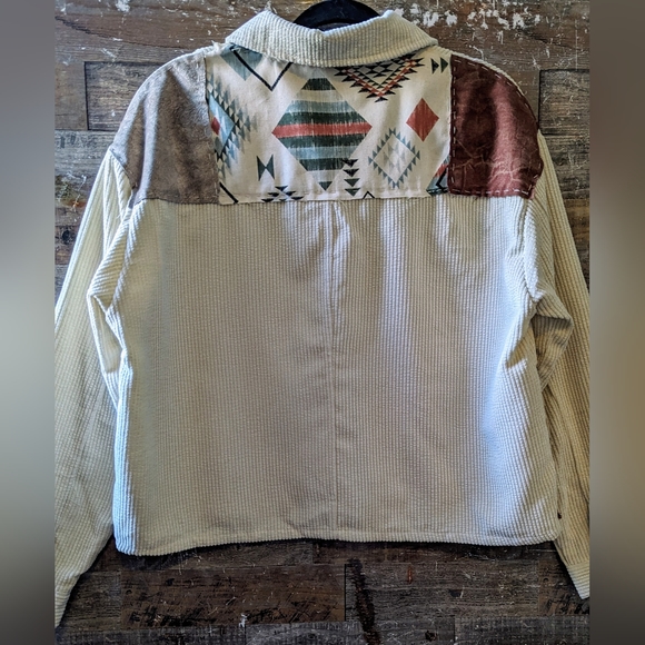NWT Handcrafted Original Design Multi Aztec Patterned Soft Cordoroy Shacket - Picture 2 of 12